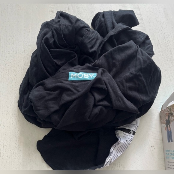 Moby Classic Soft Fabric Wrap in Black - Picture 1 of 2